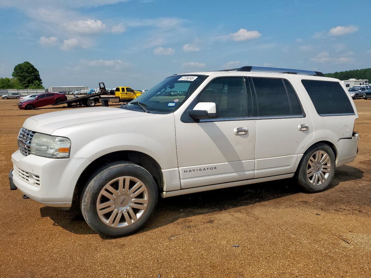 LINCOLN NAVIGATOR