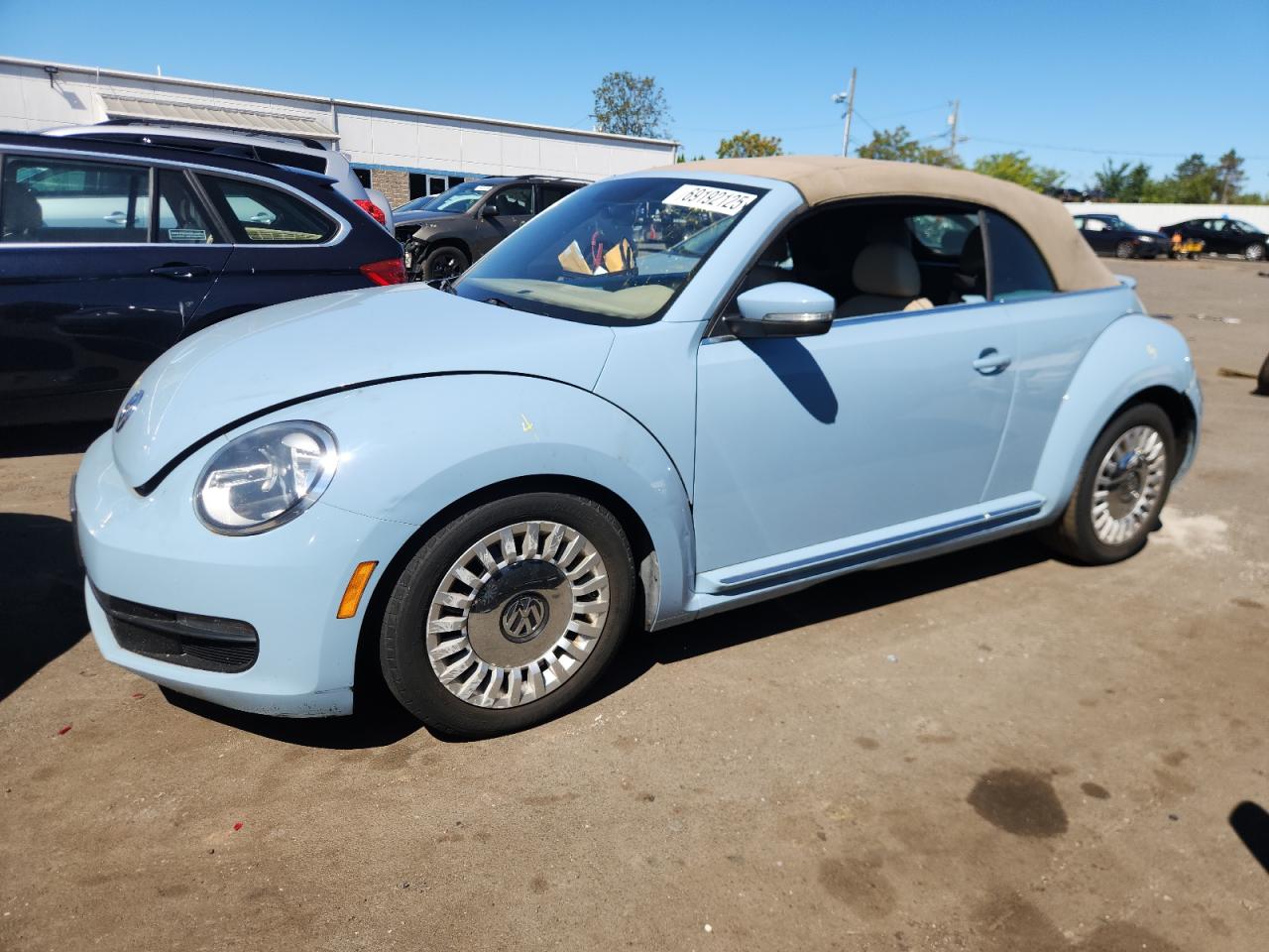 Lot #3317702070 2014 VOLKSWAGEN BEETLE