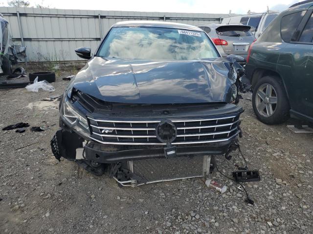 2017 VOLKSWAGEN PASSAT R-LINE 1VWDT7A32HC040422