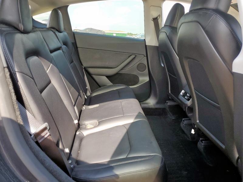 2025 TESLA MODEL Y 7SAYGDED8SF230698