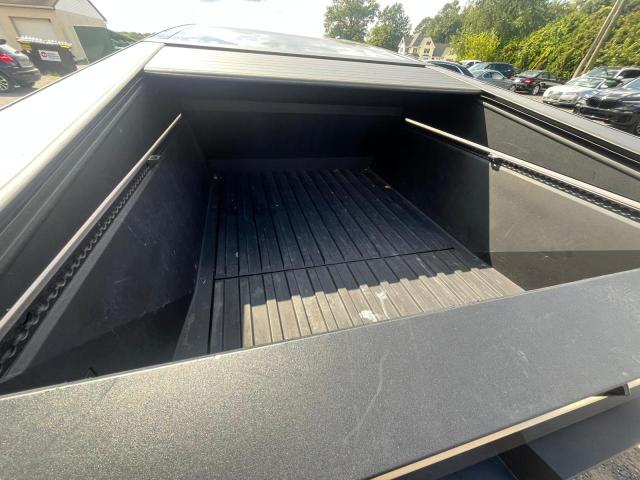2024 TESLA CYBERTRUCK 7G2CEHED3RA040929