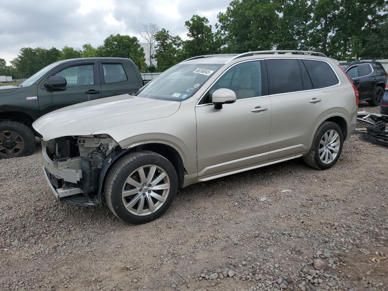 VOLVO XC90 T6