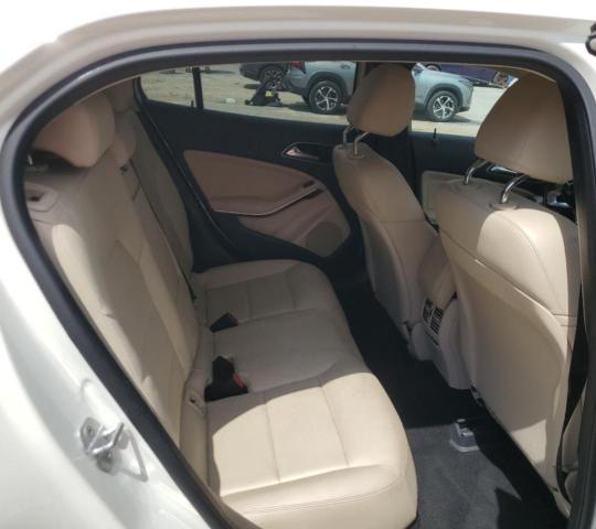 2018 MERCEDES-BENZ GLA 250 WDCTG4EB3JJ432551
