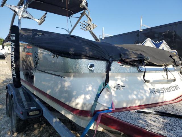 MASTERCRAFT BOAT 2010 MBCDHCZ2A010 photo #4