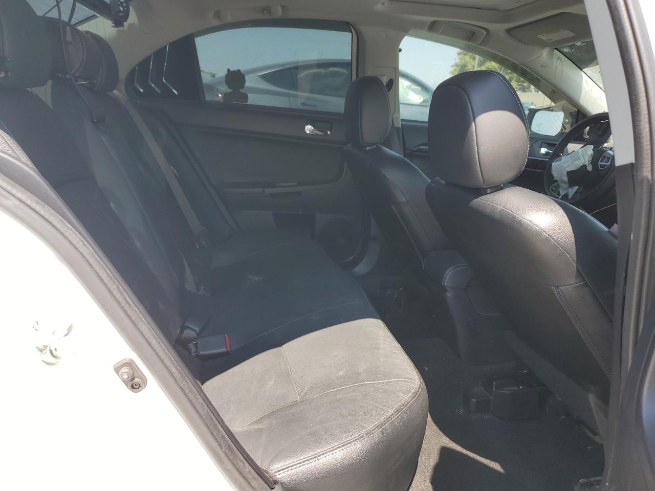 MITSUBISHI LANCER GT