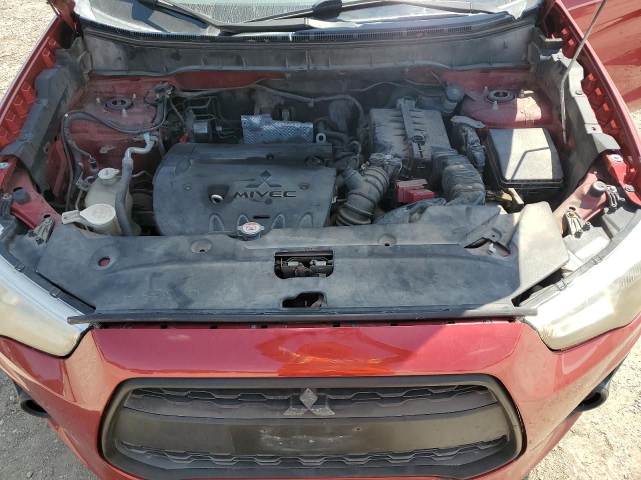 MITSUBISHI OUTLANDER ES