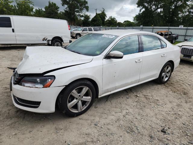 VOLKSWAGEN PASSAT SE