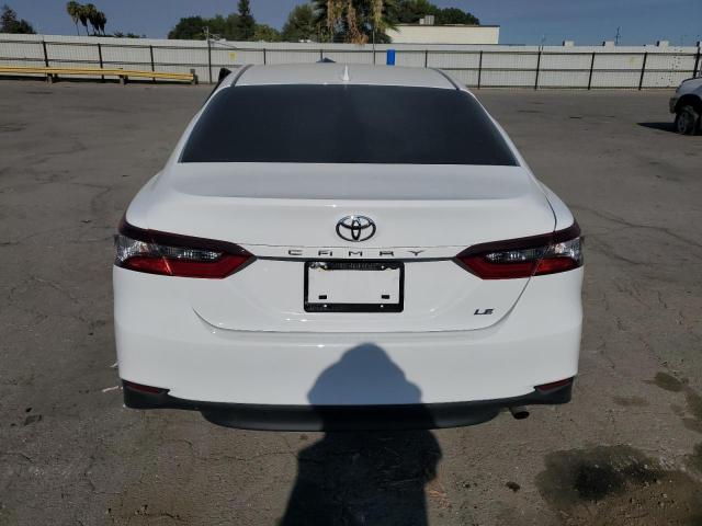 2022 TOYOTA CAMRY LE 4T1C11AK2NU690507