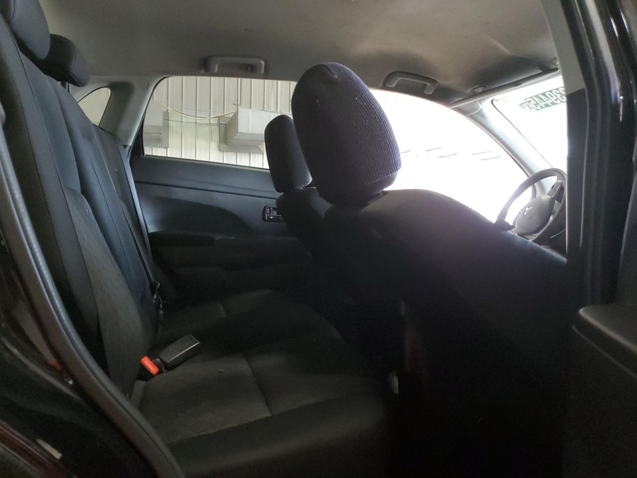 MITSUBISHI OUTLANDER ES