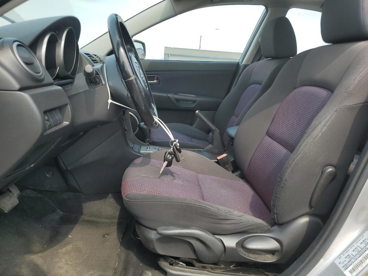 Lot #3259679381 2004 MAZDA 3 S