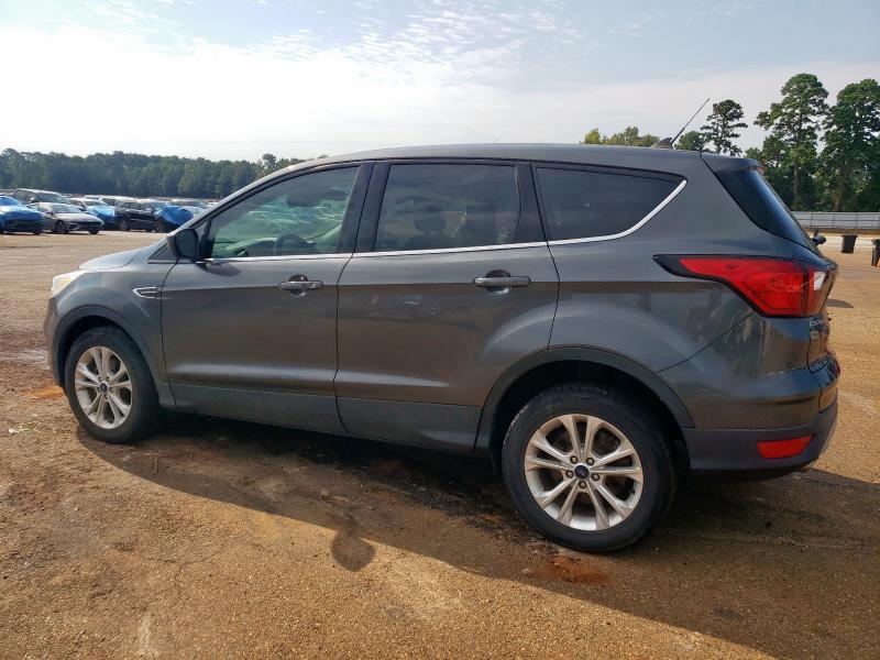 2019 FORD ESCAPE SE - 1FMCU0GD8KUB00901