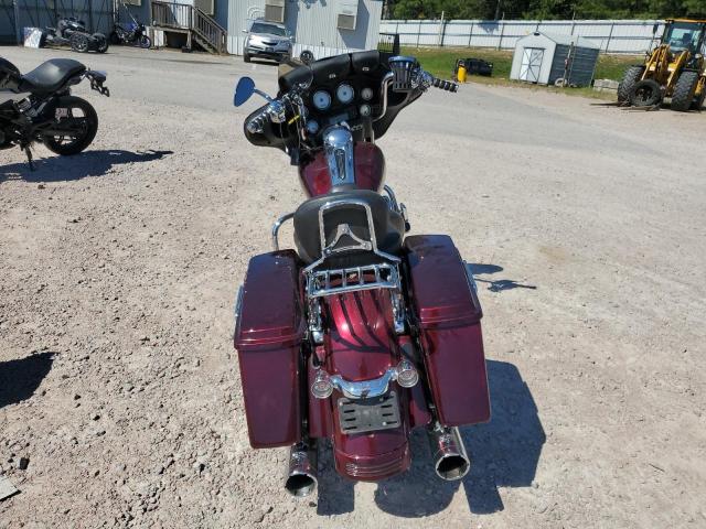 2010 HARLEY-DAVIDSON FLHX 1HD1KB418AB645884