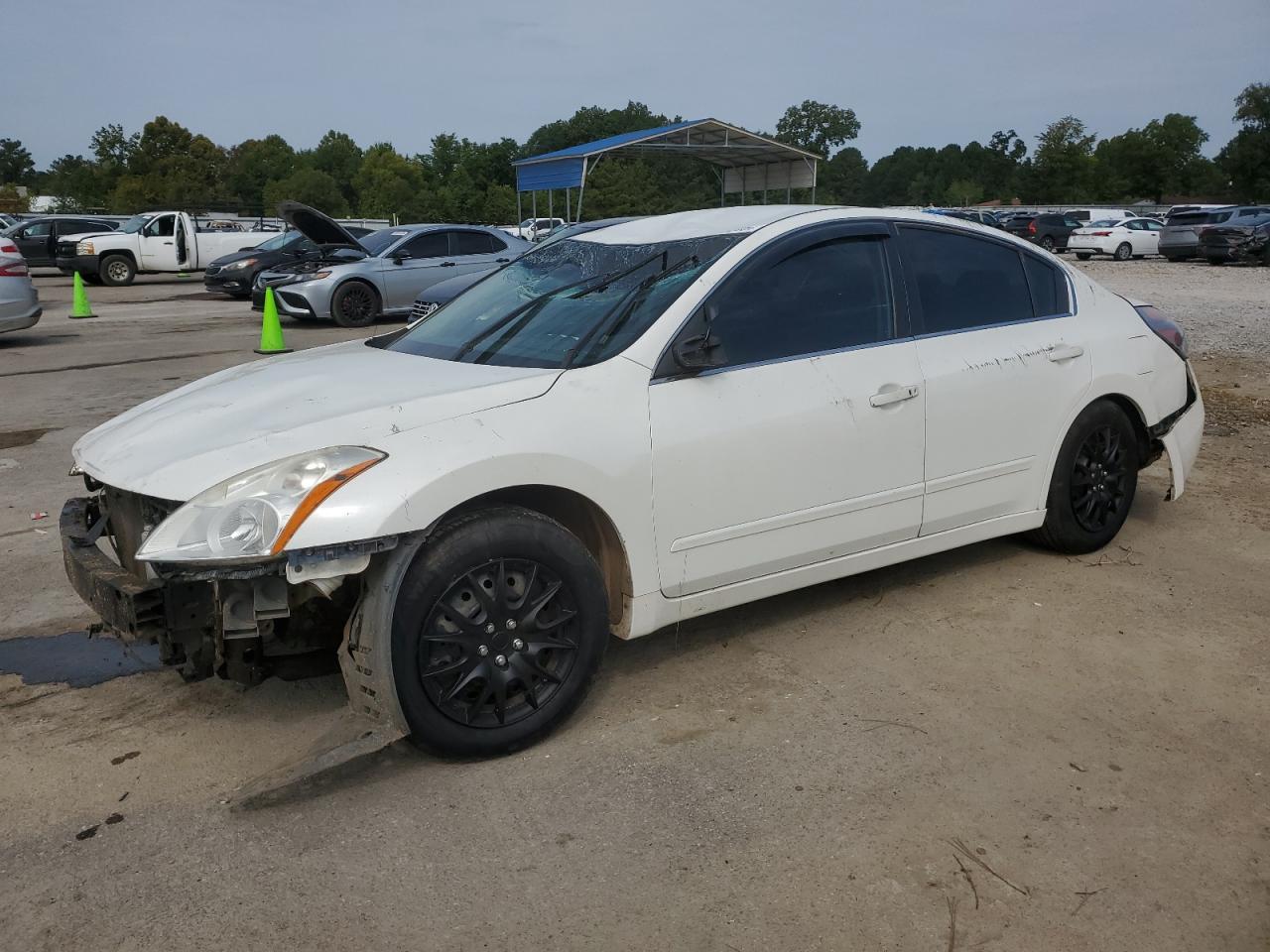 NISSAN ALTIMA BASE
