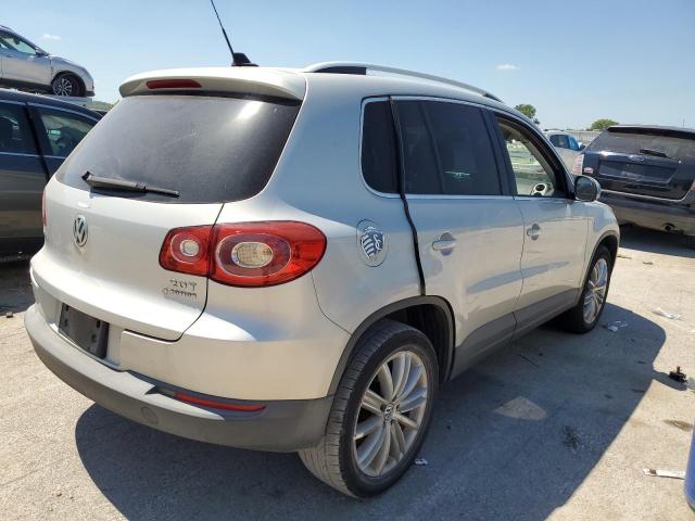 2010 VOLKSWAGEN TIGUAN SE - Other View