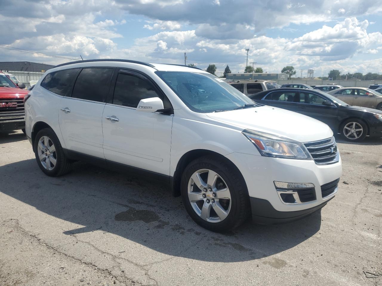 CHEVROLET TRAVERSE LT
