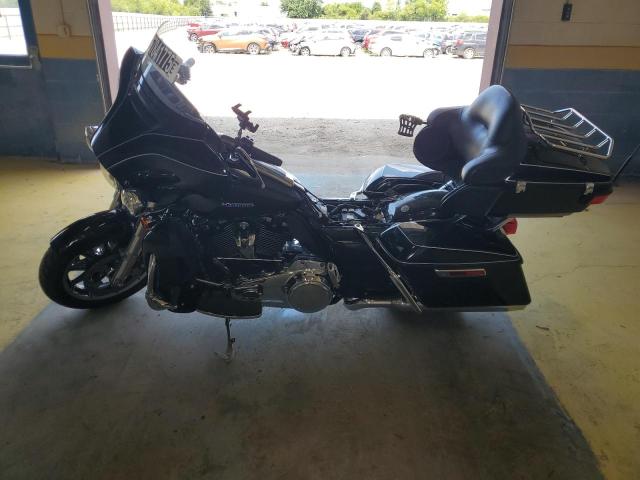 2018 HARLEY-DAVIDSON FLHTK ULTR 1HD1KED14JB686563