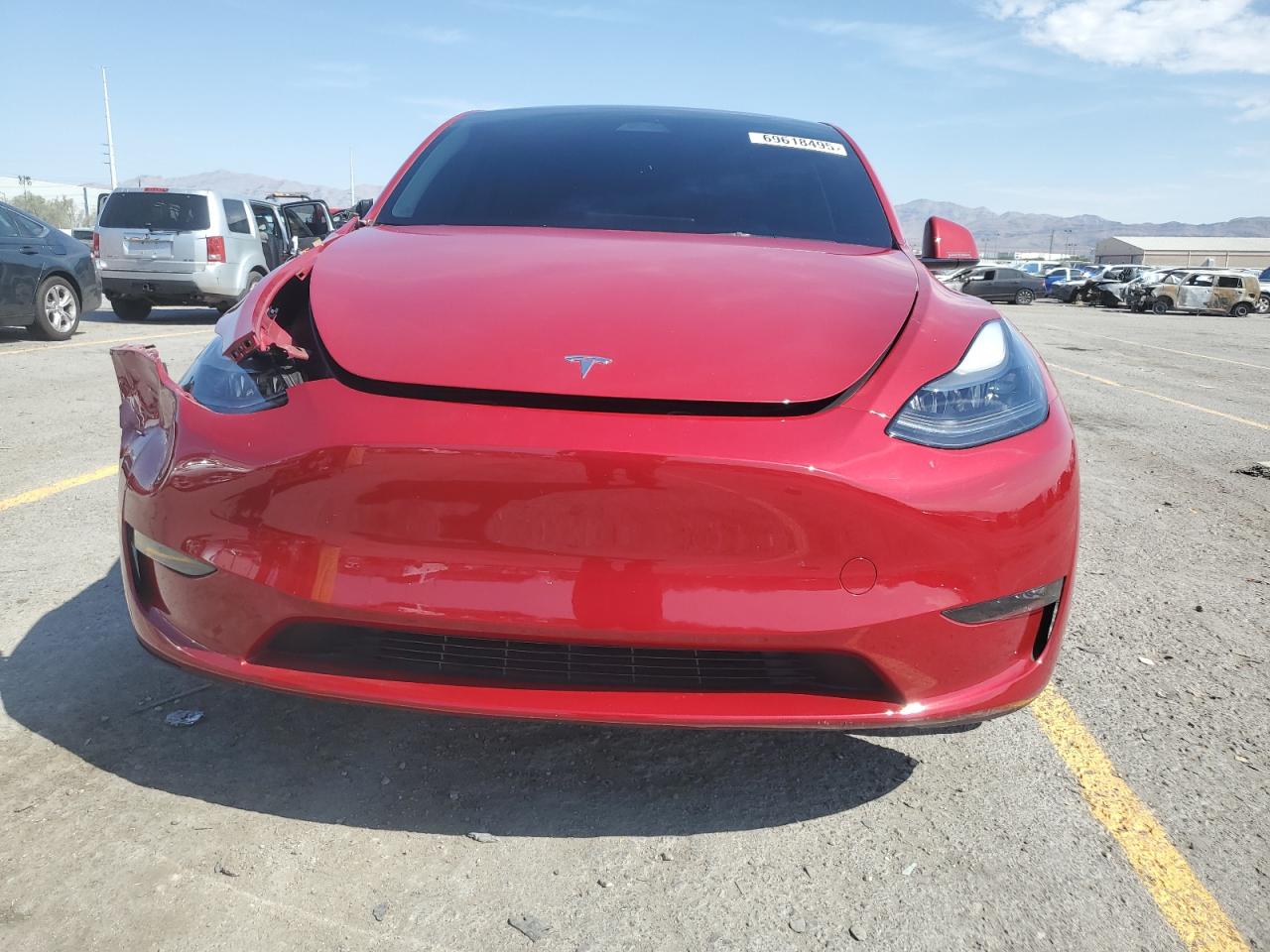 TESLA MODEL Y