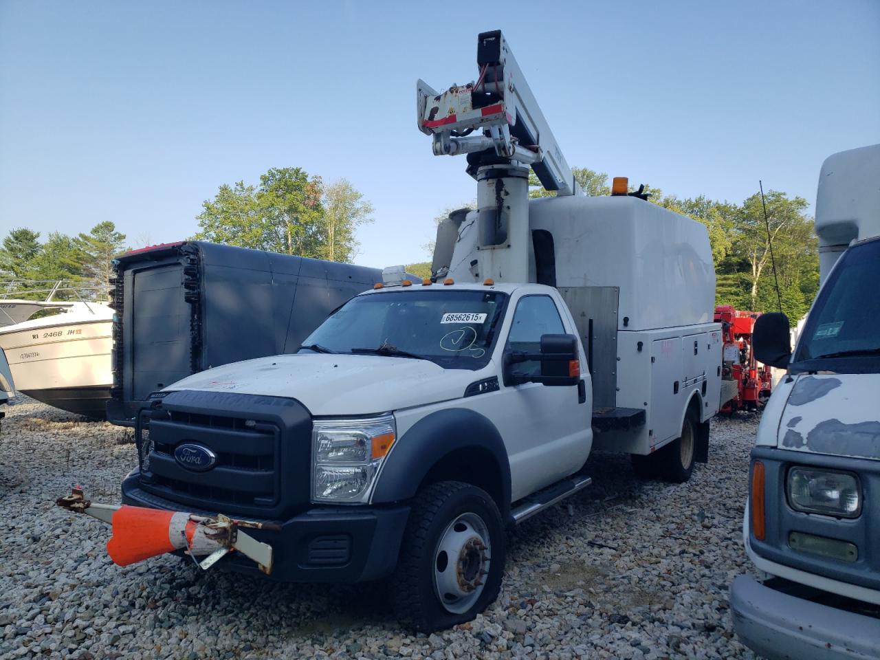 FORD F-550 SUPER DUTY