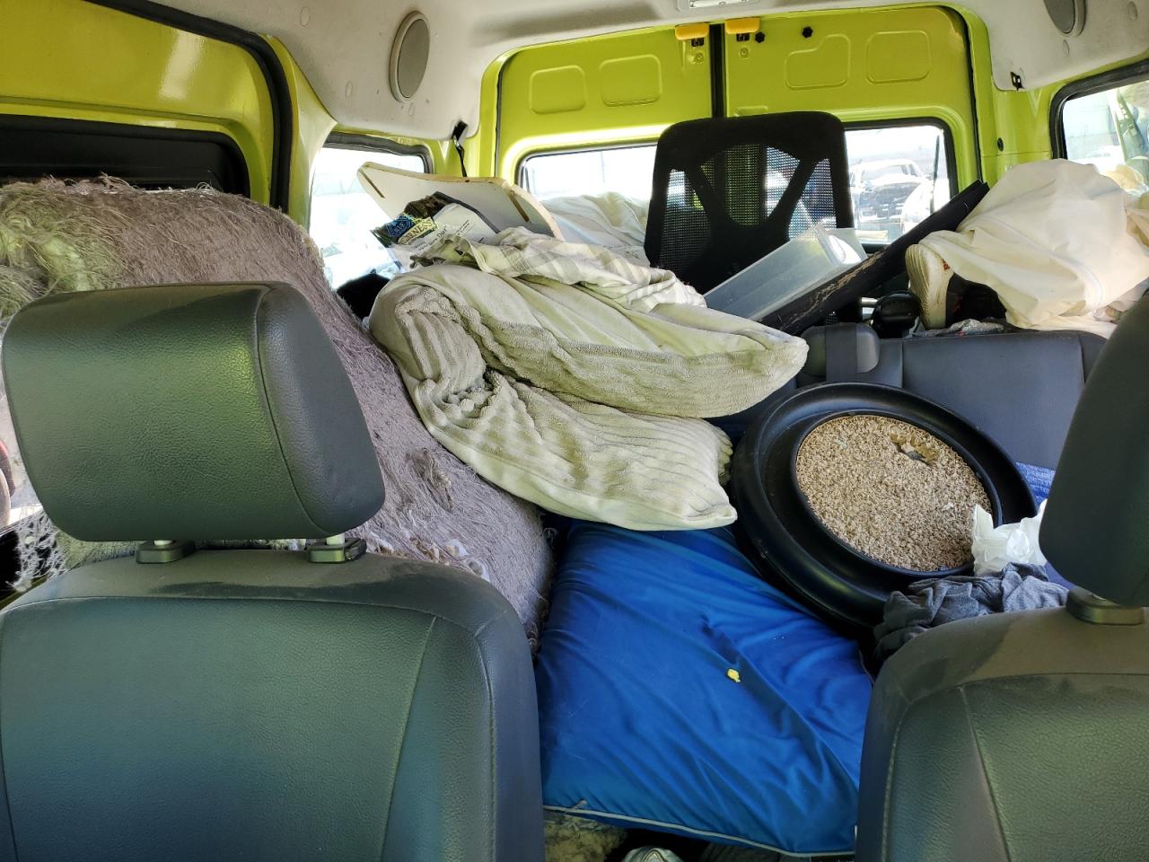 FORD TRANSIT CONNECT XLT PREMIUM