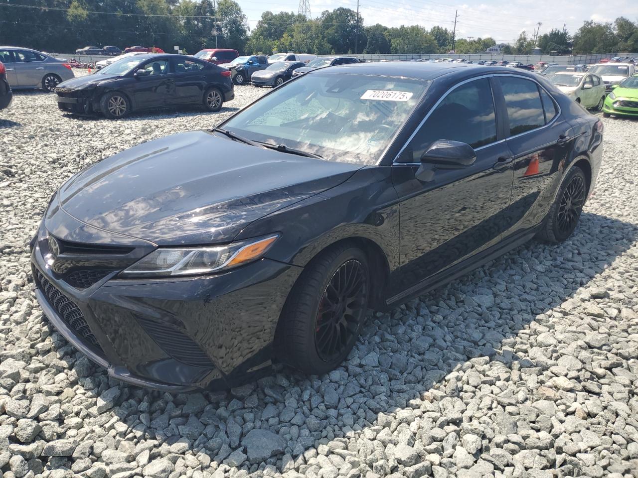 TOYOTA CAMRY L