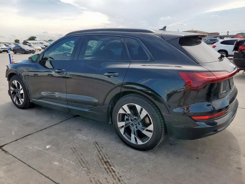 2022 AUDI E-TRON PRE WA1AAAGE4NB011906