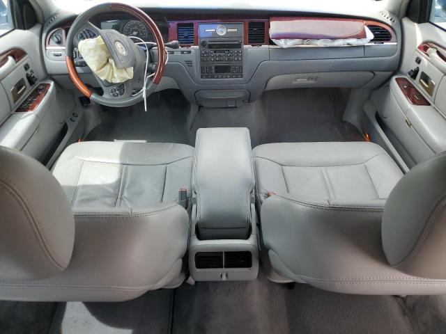 2004 LINCOLN TOWN CAR U #3282685281