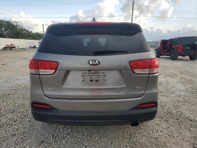 2017 KIA SORENTO LX 5XYPG4A30HG219007