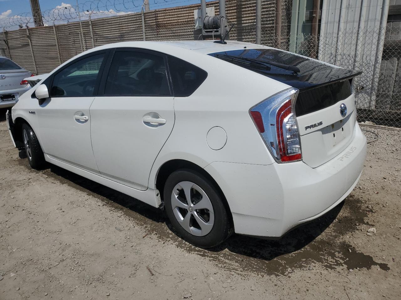 TOYOTA PRIUS