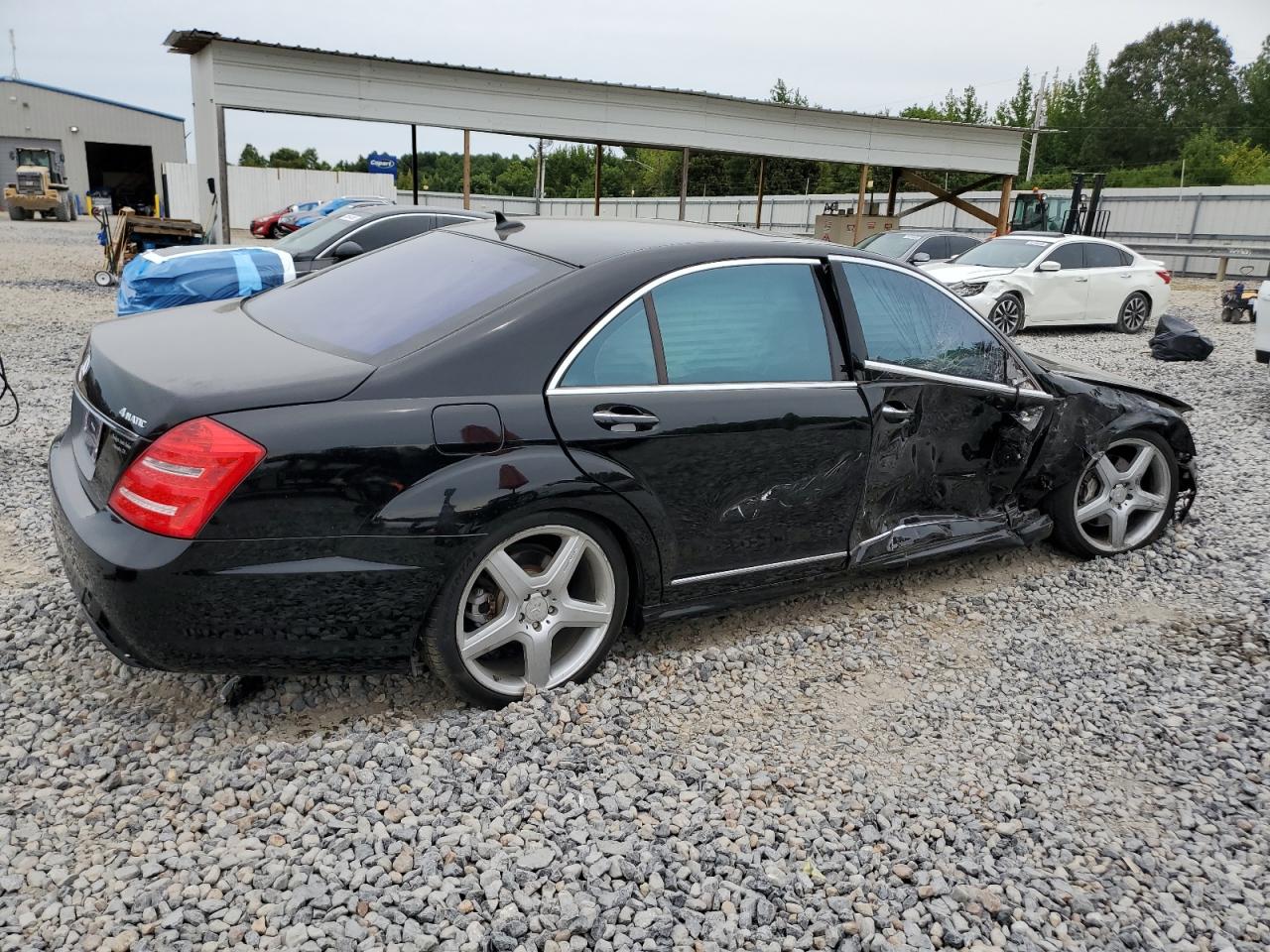 MERCEDES-BENZ S-CLASS 550 4MATIC