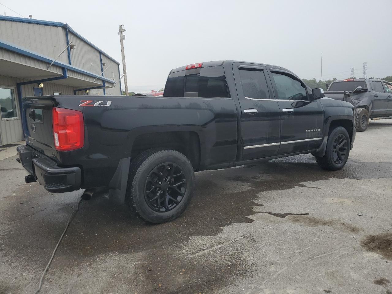 CHEVROLET SILVERADO K1500 LTZ
