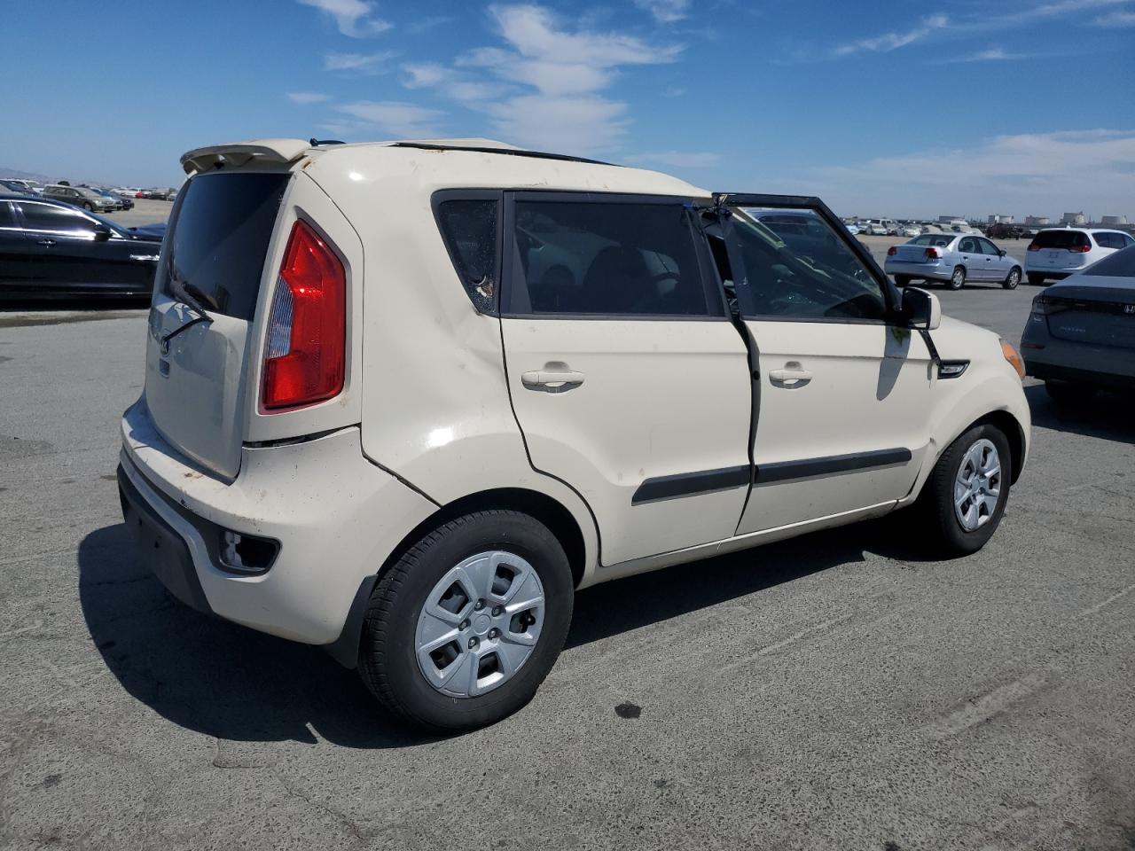 KIA SOUL
