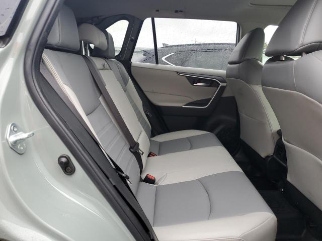 2019 TOYOTA RAV4 XLE P - JTMA1RFV8KD046907