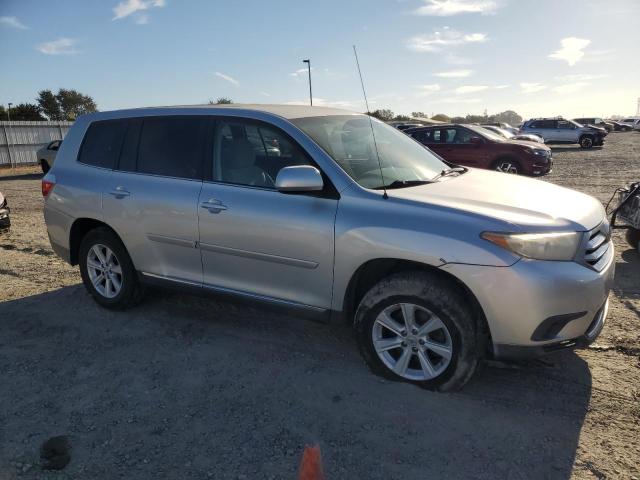2011 TOYOTA HIGHLANDER - 5TDZK3EH2BS038105