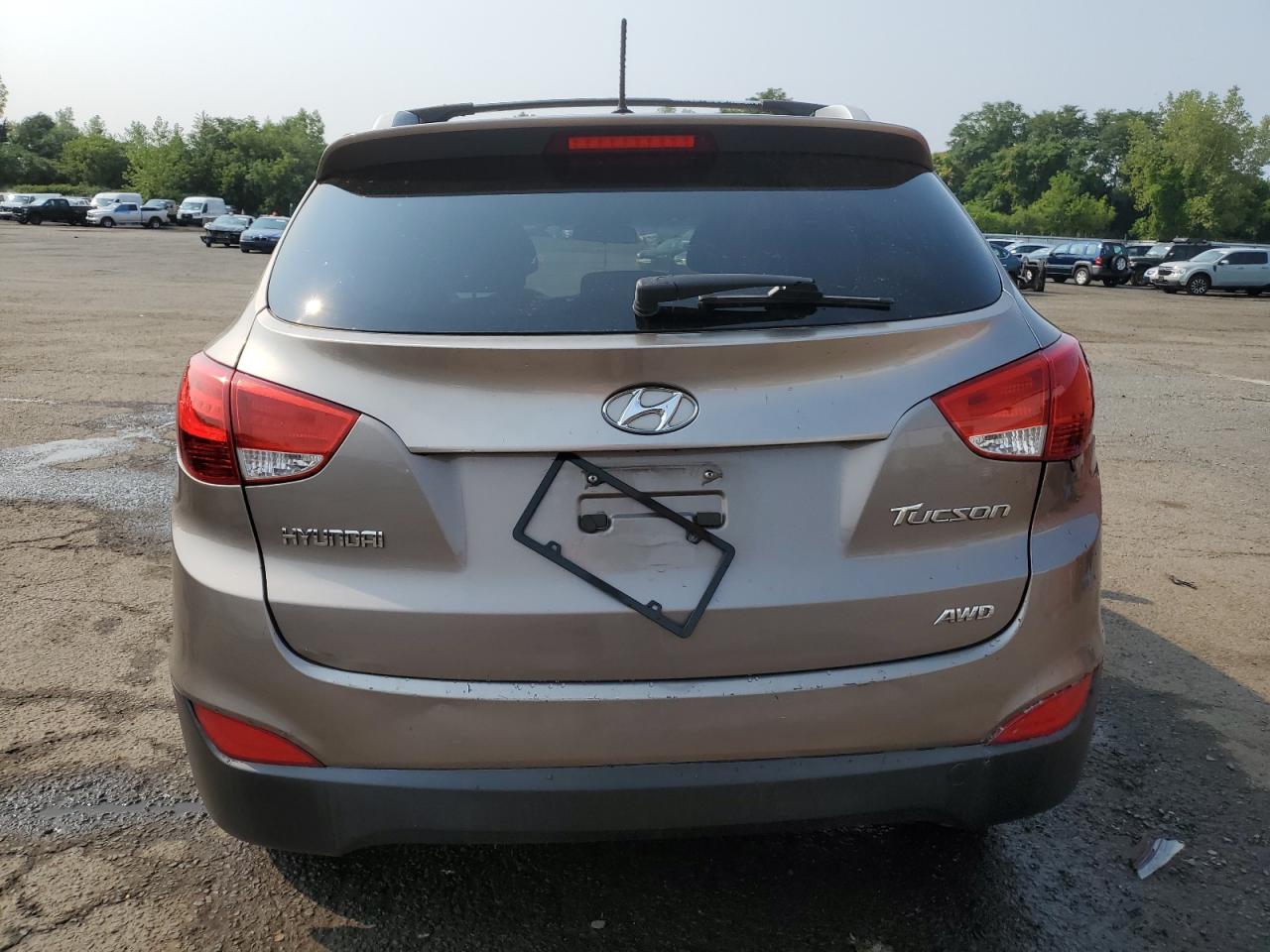 Lot #3310317952 2012 HYUNDAI TUCSON GLS