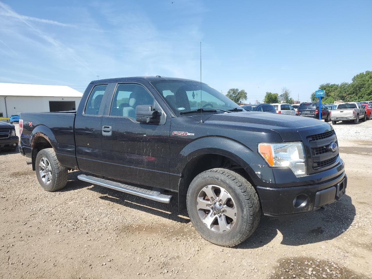 FORD F-150 SUPER CAB