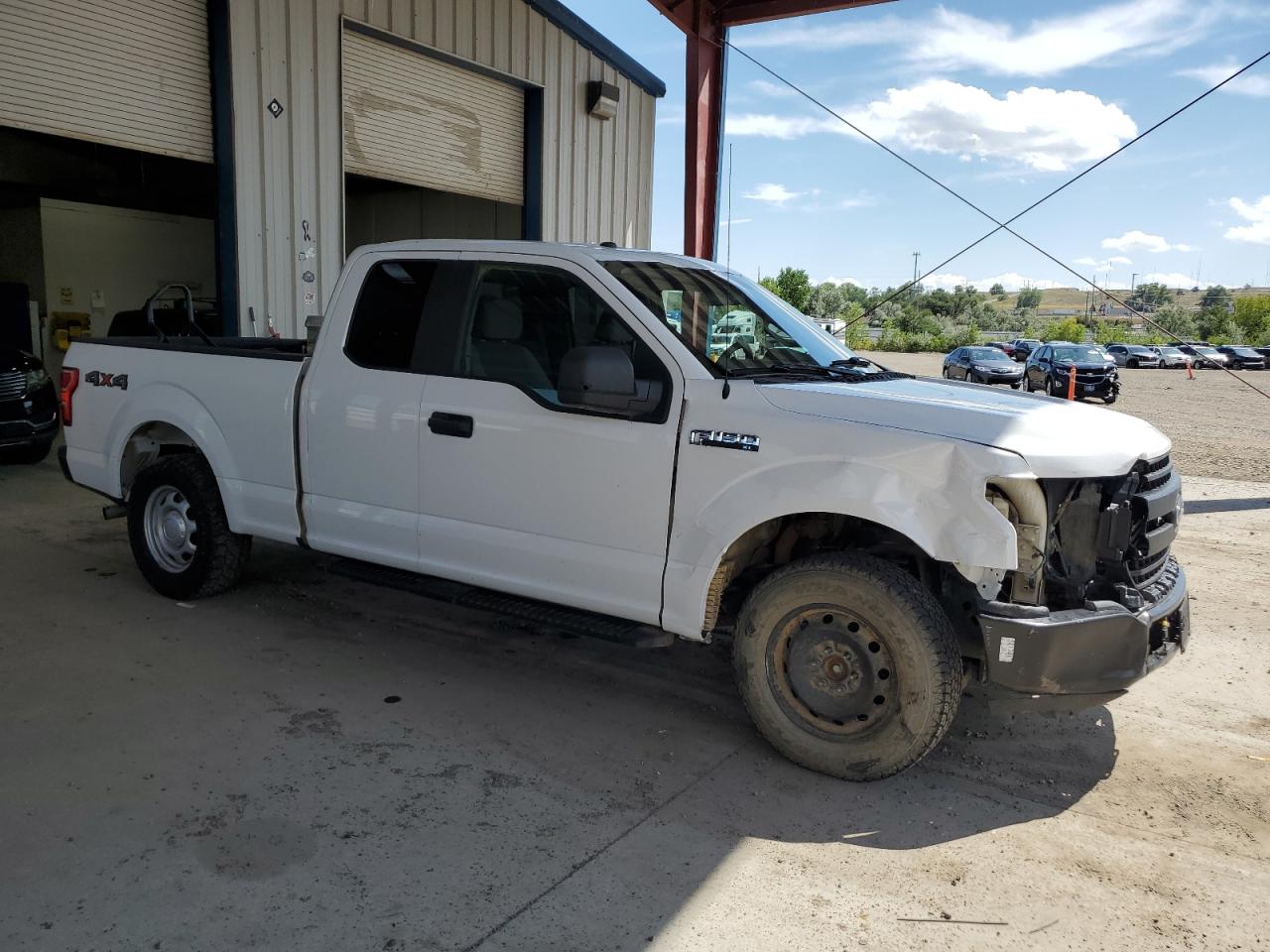 FORD F-150 SUPER CAB