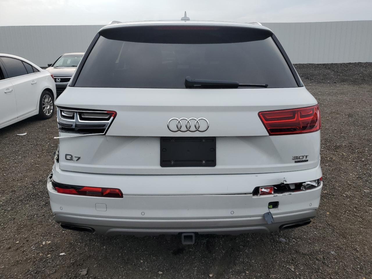 AUDI Q7 PREMIUM PLUS