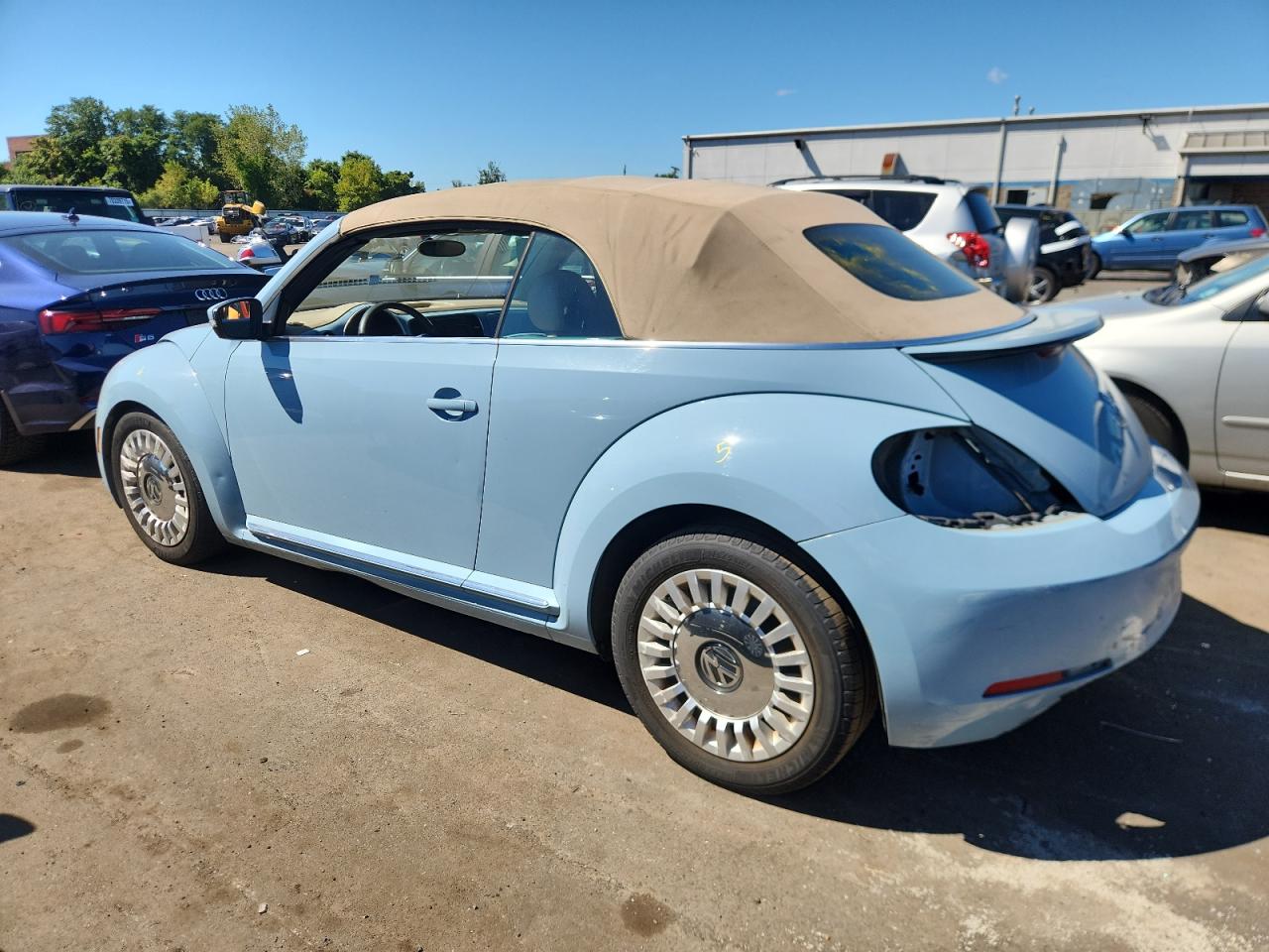 Lot #3317702070 2014 VOLKSWAGEN BEETLE