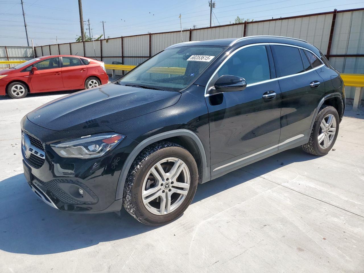MERCEDES-BENZ GLA-CLASS 250 4MATIC