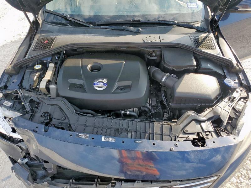 2015 VOLVO S60 YV140MFK2F1346873