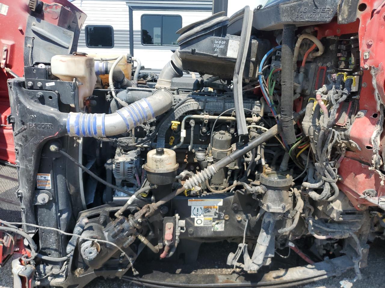 Lot #3315558782 2020 PETERBILT 567