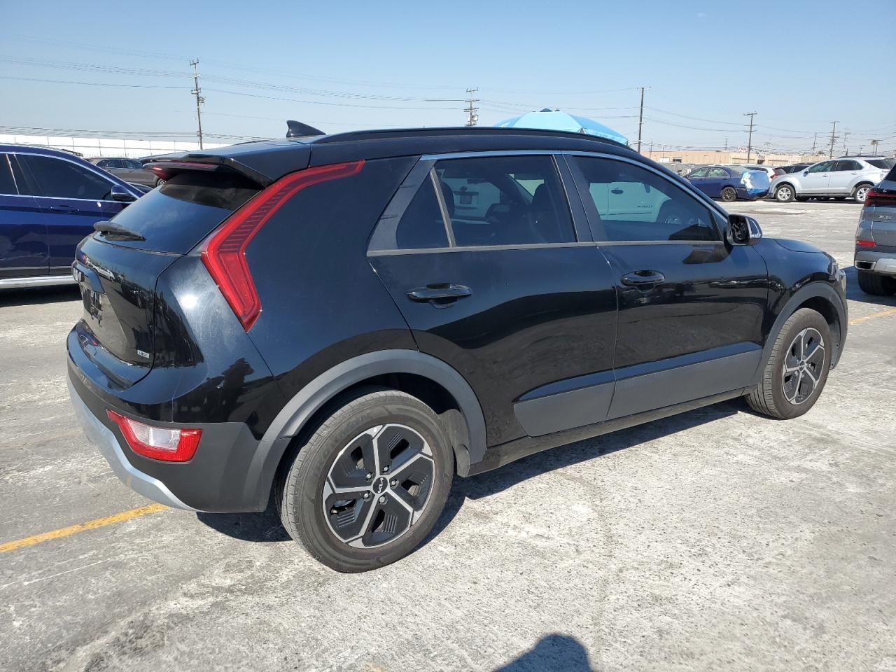 KIA NIRO EX