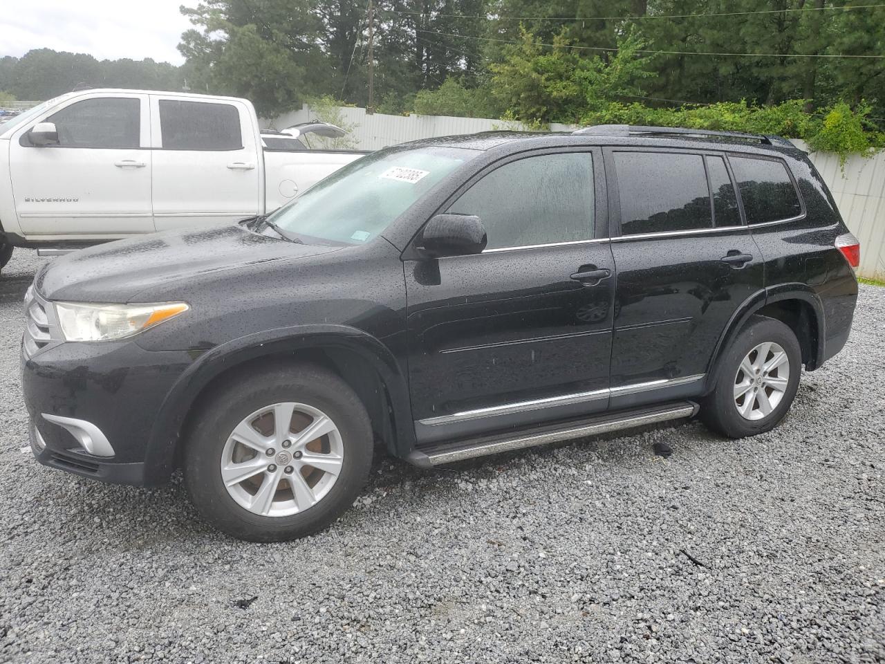 TOYOTA HIGHLANDER BASE