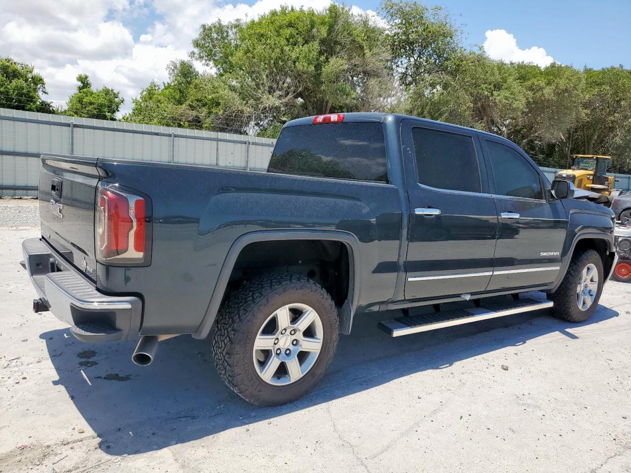 GMC SIERRA 1500 C1500 SLT