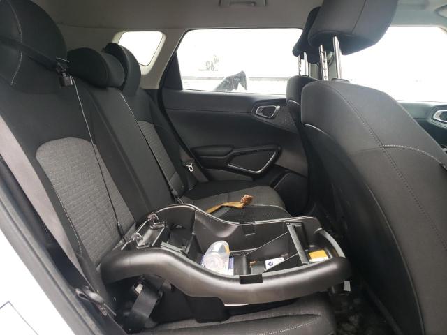 2021 KIA SOUL LX KNDJ23AU7M7791738