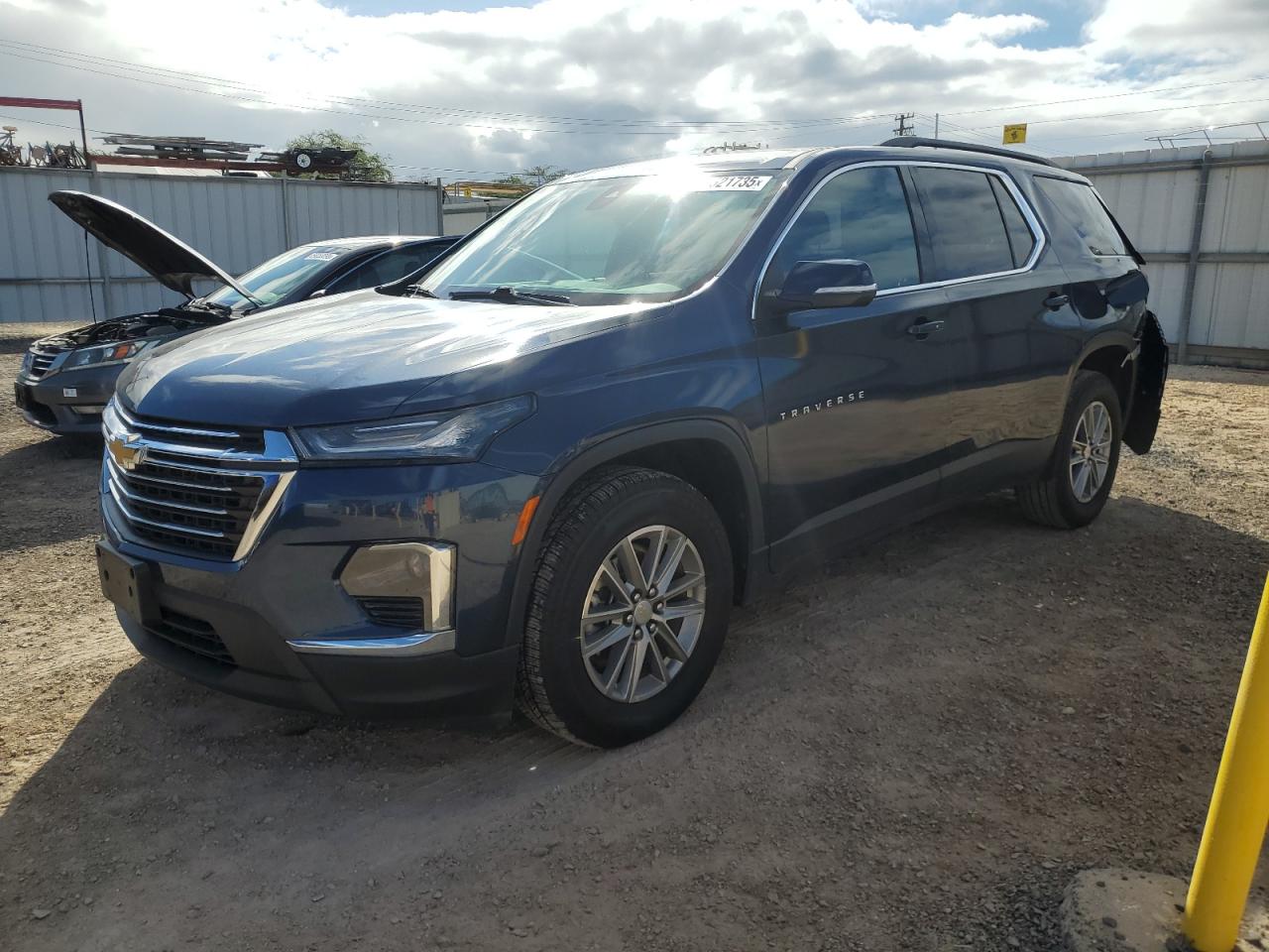 Lot #3254191517 2023 CHEVROLET TRAVERSE L