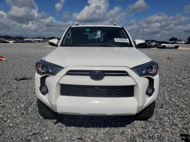 2024 TOYOTA 4RUNNER SR JTENU5JR7R6291929
