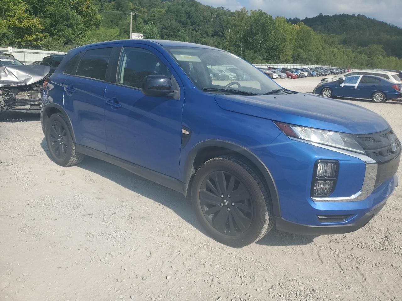 MITSUBISHI OUTLANDER ES