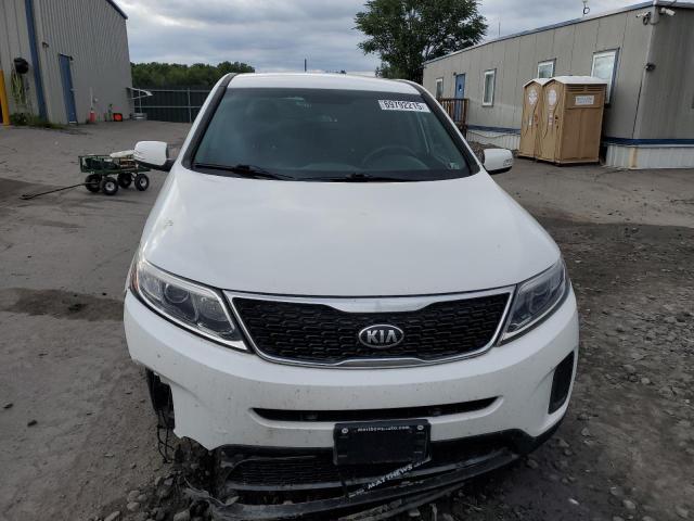 2015 KIA SORENTO LX 5XYKTCA65FG637702