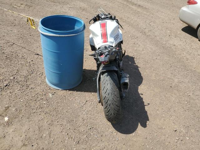 2022 YAMAHA YZFR1 JYARN66E2NA002120